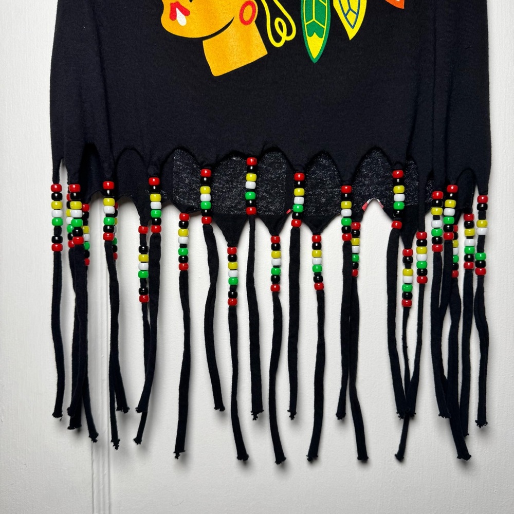 Reebok Blackhawk Oduya Beaded Fringe Cropped Sports Team Logo Small - Picture 4 of 12